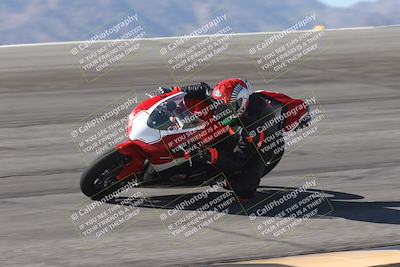 media/Oct-13-2025-Moto Forza (Mon) [[a66d839500]]/3-B Group/Session 2 (Bowl)/